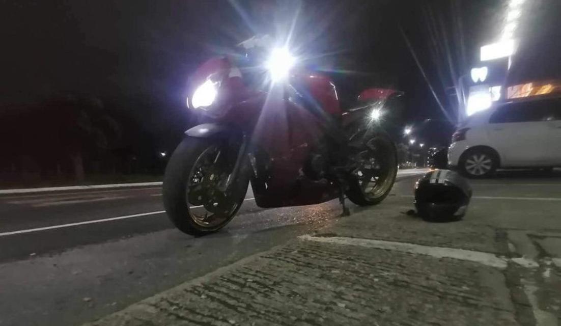 Honda CBR400 ปล่อยต่อ 3