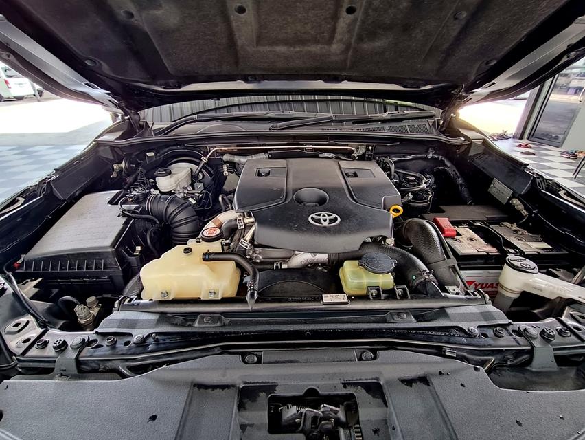 FORTUNER LEGENDER 2.4 V 4WD ปี 2021 ✅ ฟรีค่าจัด-ค่าโอน ✅ ฟรีประกันภัย ✅ ฟรี พรบ 7