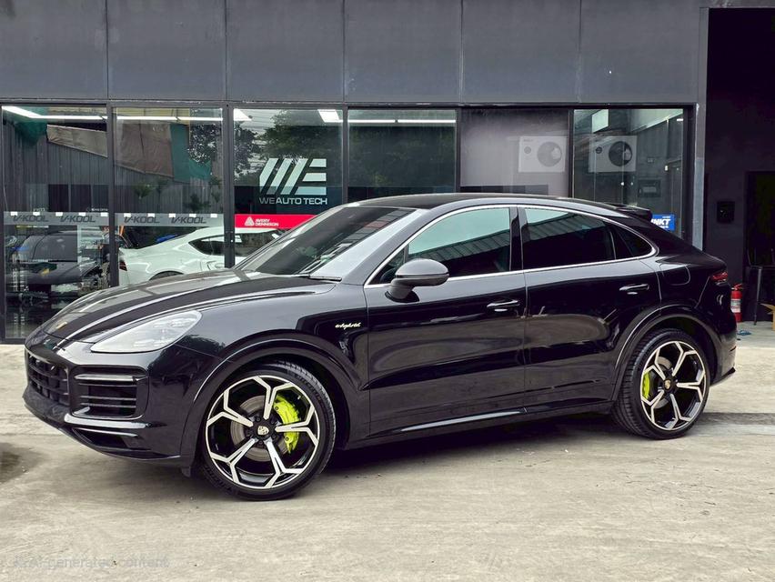 Porsche Cayenne coupe
