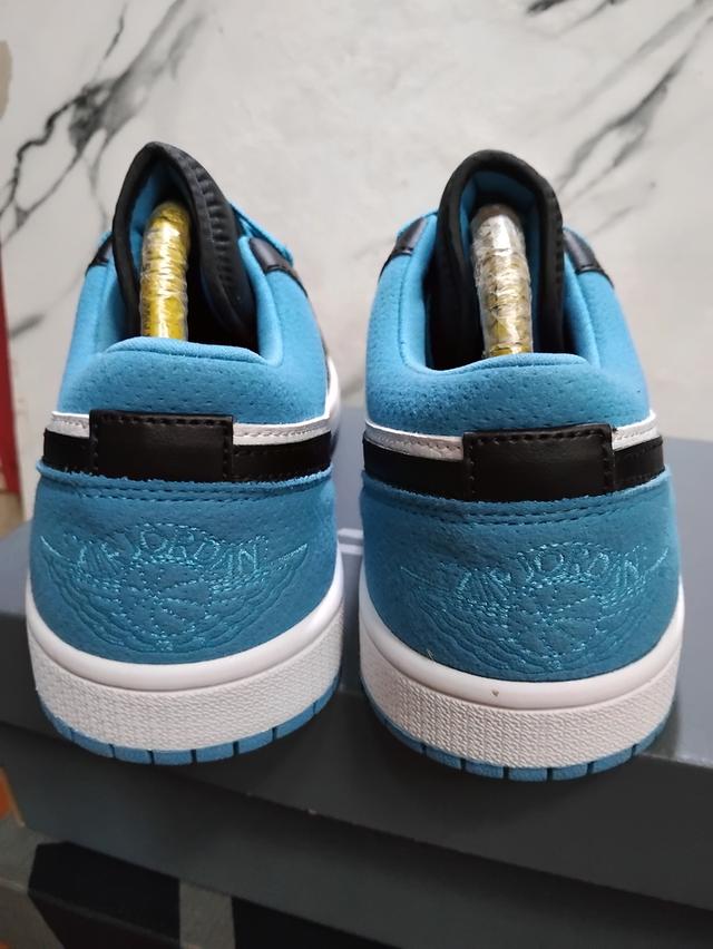 JORDAN 1LOW EUR 44/28สวยไม่มีตำหนิ590รวมส่ง รูปที่ 4