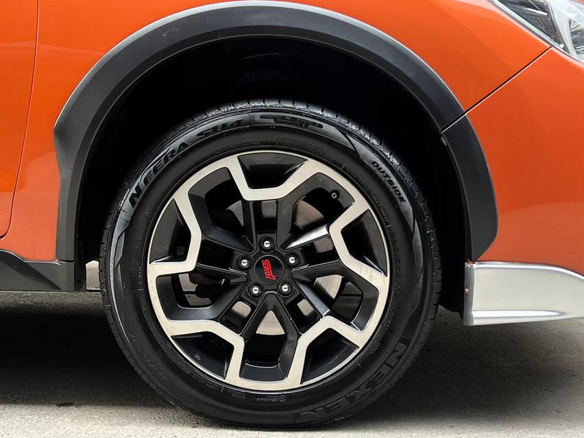 Subaru XV 2.0P 4WD SUV 11