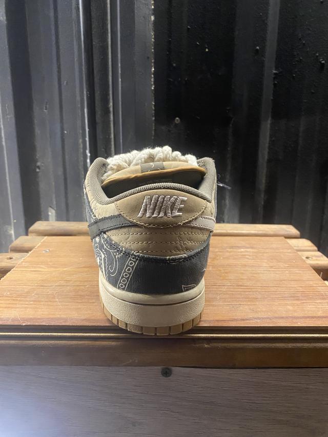 NIKE SB Dunk Travis Scott รูปที่ 7