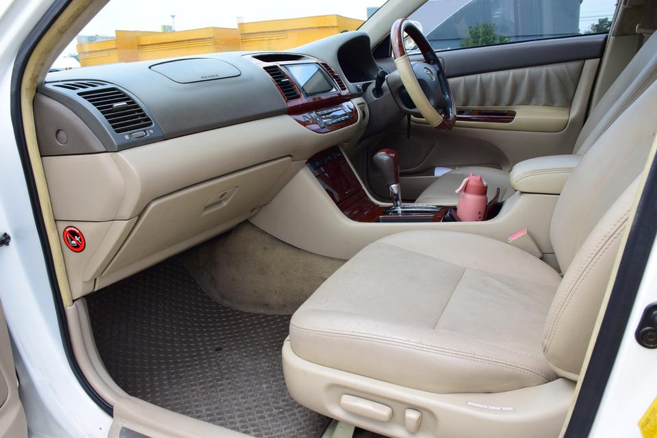 ขาย89000บาท เจ้าของขายเองTOYOTA CAMRY 2.4Q ตัวท็อปติดแก๊ส LPG เบาะหนังแท้ไฟฟ้าคู่หน้า แอร์จอฉ่ำๆ จอทัสกรีนกล้องหลัง ออโต้ โทร0957401229 ไอดีไลน์ UTBP รูปที่ 6