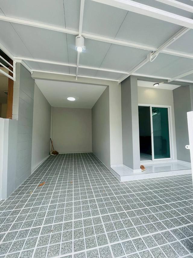 หมู่บ้านไลโอ