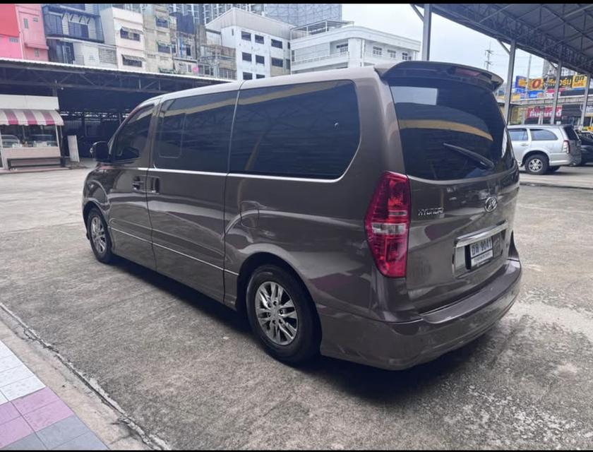 HYUNDAI H-1 2.5 ELITE āļĢāļđāļāļāļĩāđ 6