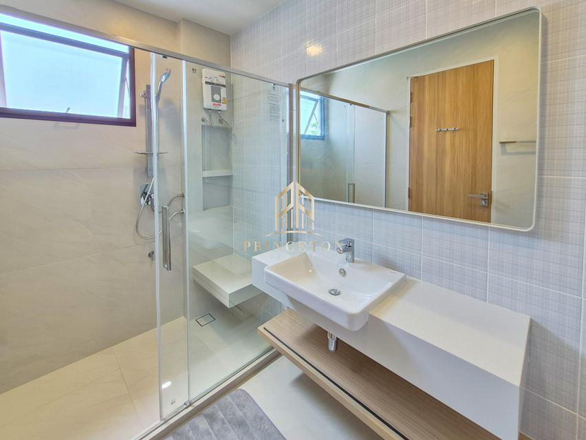 House For Rent Mantana Motorway - Rama 9 Next To The Clubhouse 19