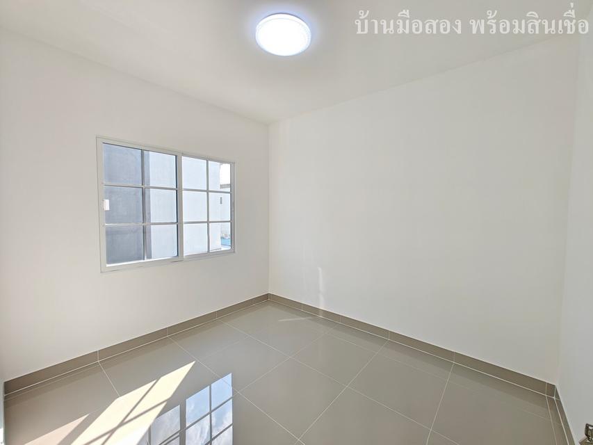 หมู่บ้านเดอะคัลเลอร์ คลอง4 15