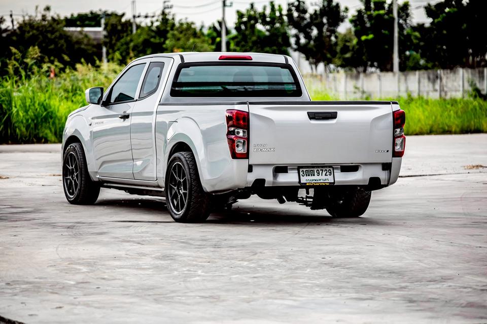 Isuzu D-Max Space Cab 1.9 DDi S ปี 2022 สีเทา มือเดียวป้ายแดง 8