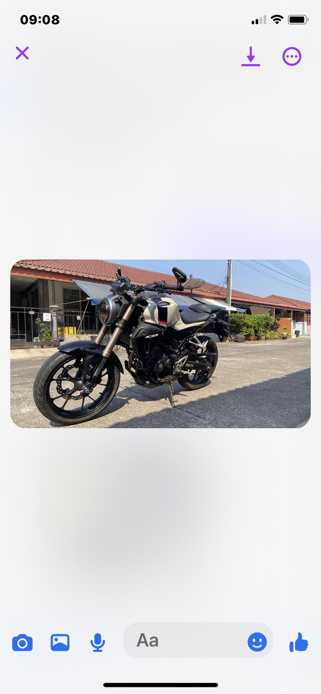 มอเตอร์ไซด์ Honda CB 150 สีขาว-ดำ 6