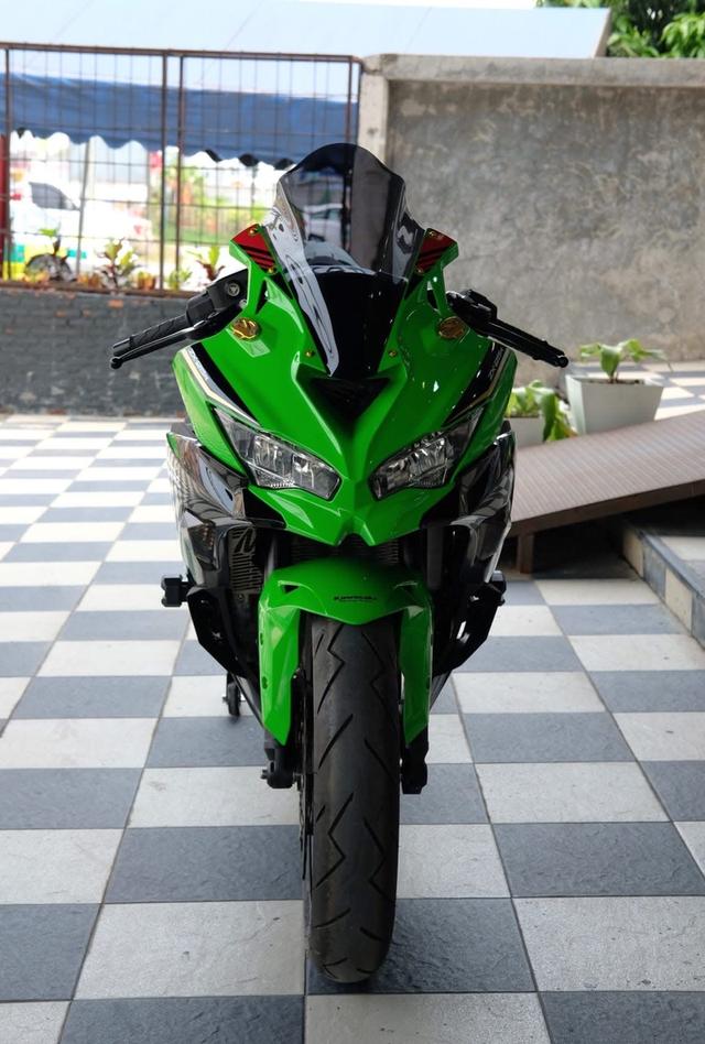 Kawasaki Ninja ZX-25R รถสภาพสมบูรณ์มือสอง 3