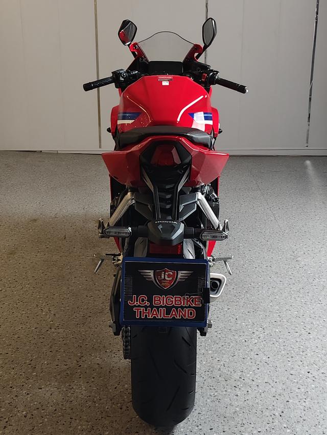 HONDA CBR650Rจดปี24 จอสีTFT ไมล์5พัน รถมือเดียว ไร้ที่ติ รูปที่ 9