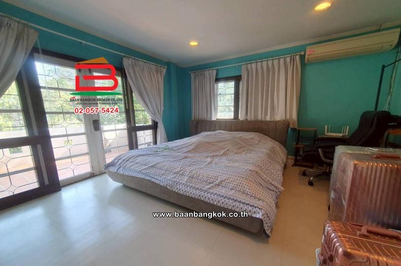 บ้านเดี่ยว เนื้อที่ 119.8 ตร.ว. หมู่บ้านผกามาศ (ปรีดีพนมยงค์ 14) ถนนสุขุมวิท แขวงประเวศ เขตประเวศ 10