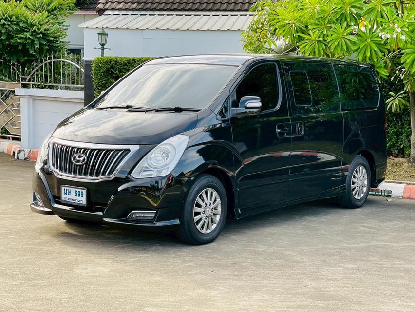 HYUNDAI H-1 2.5 ELITE ปี 2017 6
