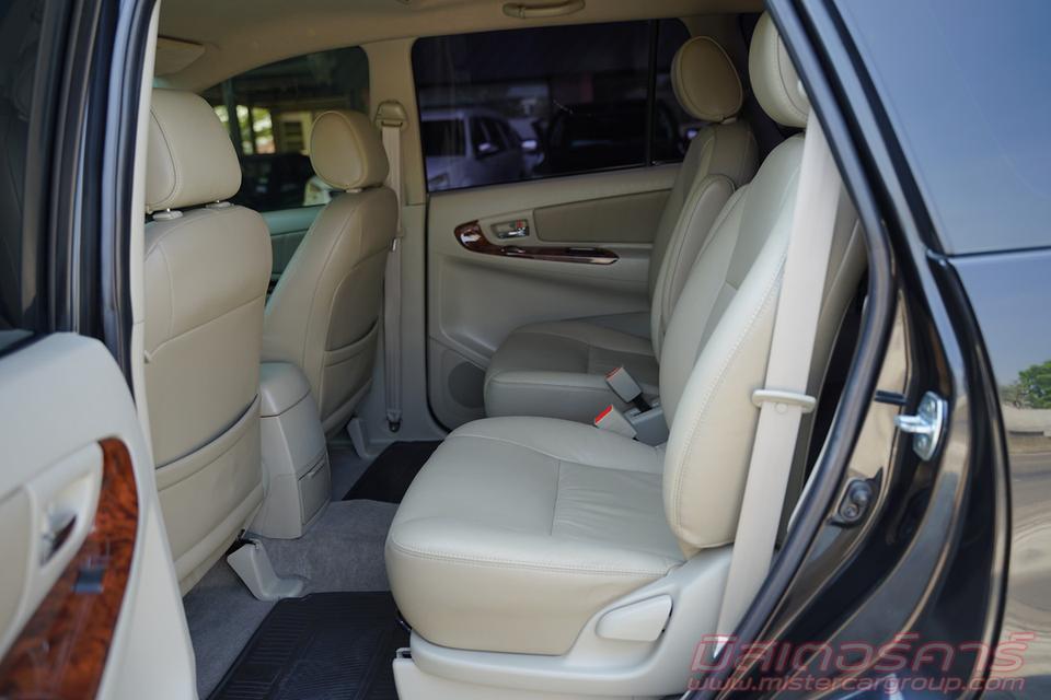 2014 TOYOTA INNOVA 2.0 V  ( 605 )  10