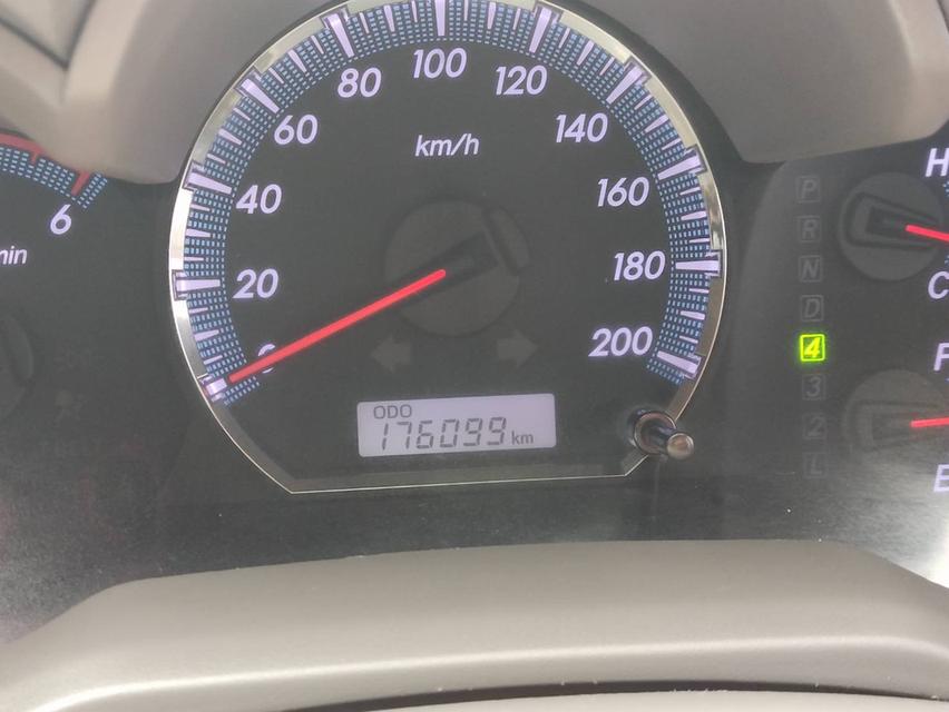 ขาย ปี 13 Toyota Fortuner 2.5 G ดีเซล รูปที่ 6