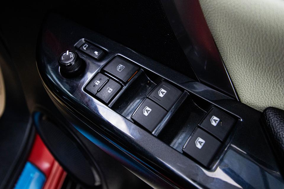 รหัสรถ 5B440 FORTUNER 2.8 LEGENDER BLACK TOP 4WD 2021 15