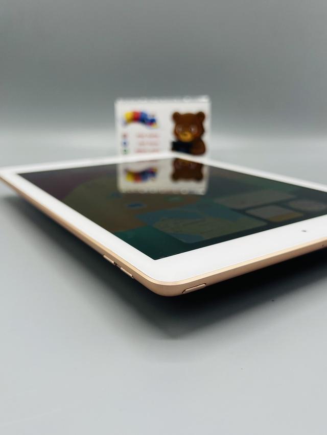 iPadGen6 32gb WiFi นัดรับได้ครับ 6
