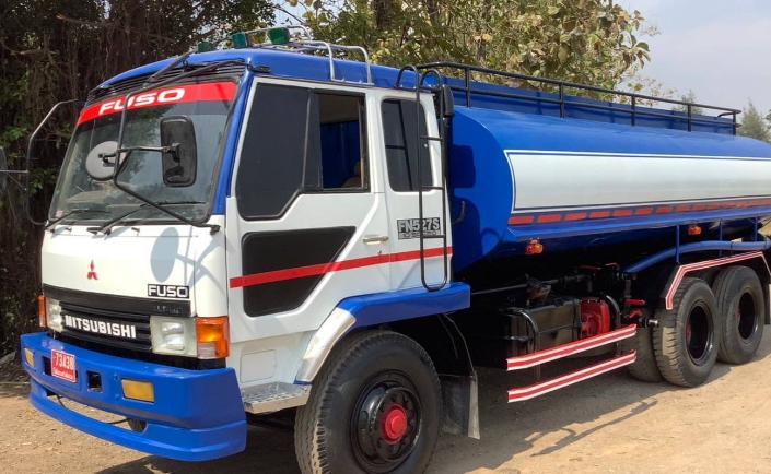 Mitsubishi Fuso 220 แรง รถบรรทุกน้ำ2เพลา ปี 46 2