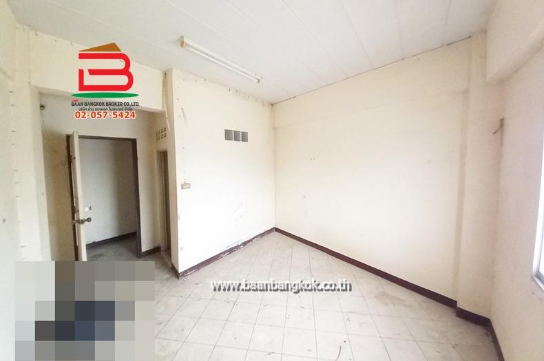 ขาย/เช่า อาคารพาณิชย์ ติดไฟแดงถนนรังสิต-นครนายกเส้น 305 ตัดเข้าเส้น 3004 เนื้อที่ 49 ตารางวา ใกล้ดูโฮมรังสิต อำเภอธัญบุรี(กลางเมือง) จังหวัดปทุมธานี 7