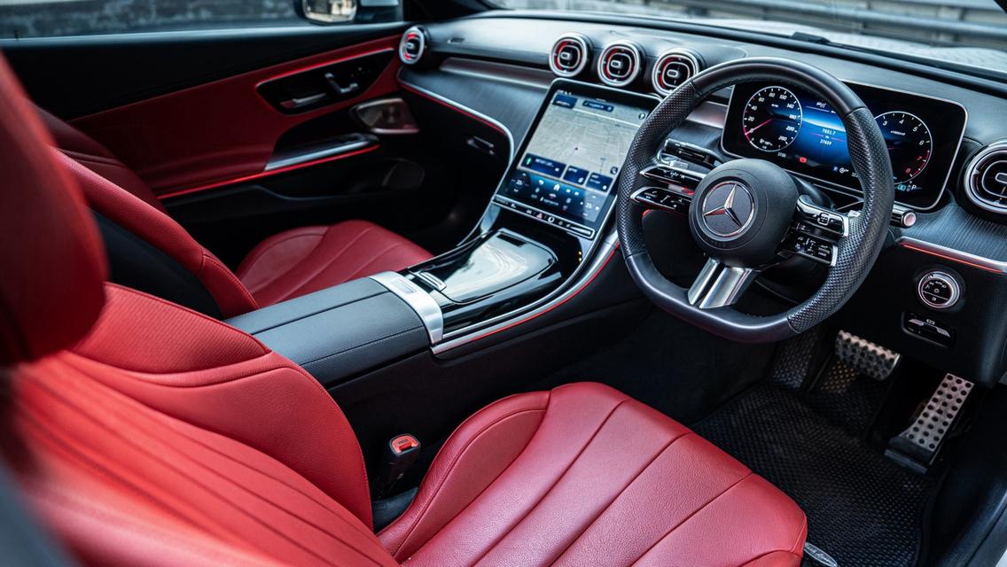 Mercedes-Benz CLE300 4Matic Coupe AMG Dynamic 2025 สีขาว เบาะสีแดง รถออกศูนย์ Benz Thailand เลขไมล์น้อย Warranty ศูนย์เหลือถึง 29/09/2028 รูปที่ 17