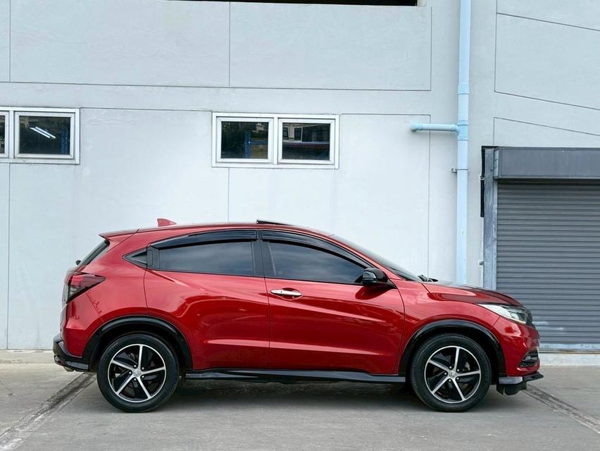 HONDA HRV 1.8RS TOP 2019 สีแดง MINOR CHANGE มือเดียวป้ายแดง