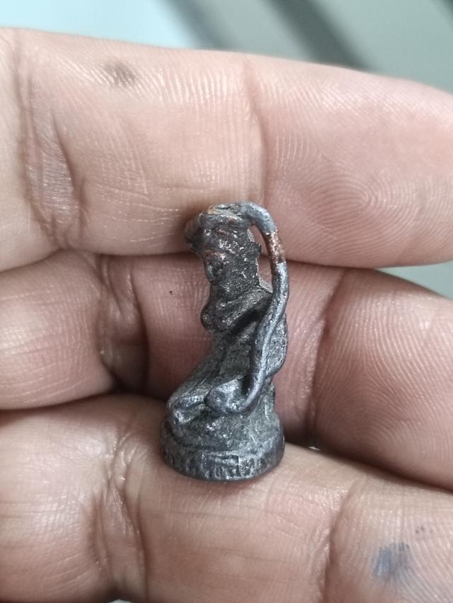 รูปหล่อพระแม่ธรณีบีบมวยผม ไม่ทราบที่ เนื้อทองเหลืองเก่า น่าสะสม 4