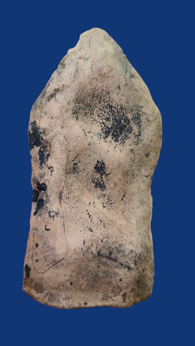 พระหูยานซุ้มเรือนแก้วฐานบัว 2 ชั้น เนื้อดิน รูปที่ 2