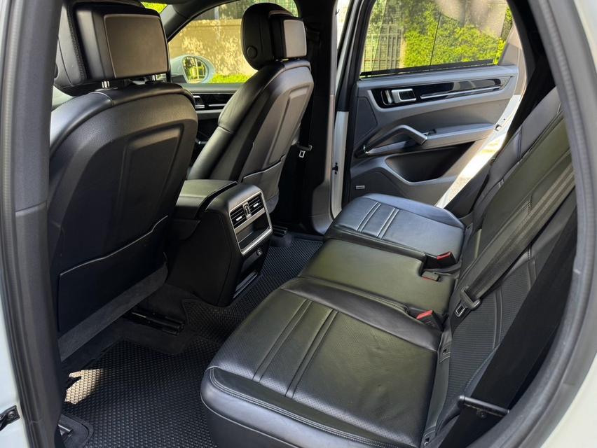 Porsche Cayenne 3.0 E-Hybrid ปี2019 วิ่ง 70,000 km. รูปที่ 5