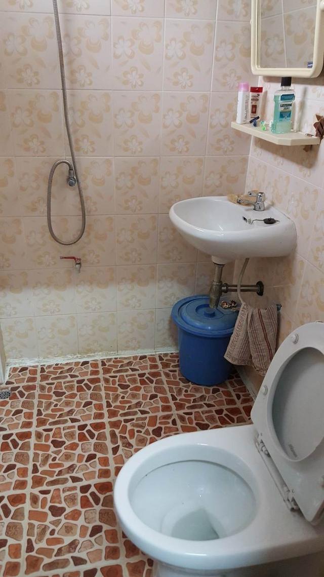 บ้านชั้นเดียว53ตรว.อ่อนนุชซ.70  2น. 2น้ำ 2แอร์จอดรถ3คันเข็ม6ม.9ต้นต่อเป็น 2ชั้นครึ่งได้ราคา3.3ล้าน 8