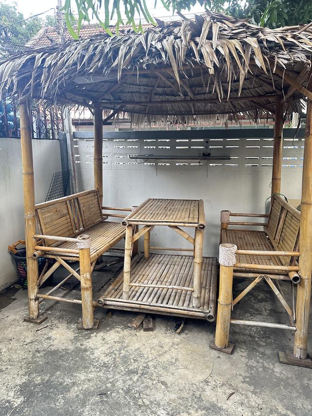 ซุ้มไม้ไผ่นั่งเล่นหน้าบ้าน