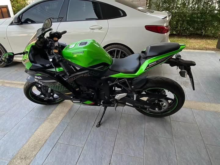 ปล่อยขายด่วน Kawasaki Ninja ZX-25R 4