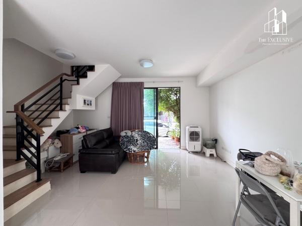 หมู่บ้าน พลีโน่ ราชพฤกษ์ ทาวน์เฮ้าส์หลังมุม สภาพพร้อมเข้าอยู่ ทิศเหนือรับลม ไม่ร้อนแดดบ่าย 6