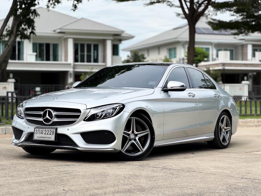 รหัสรถ AVA2228 ⭐️ Benz C300 AMG Dynamic W205 ปี 2016 ดีเซล