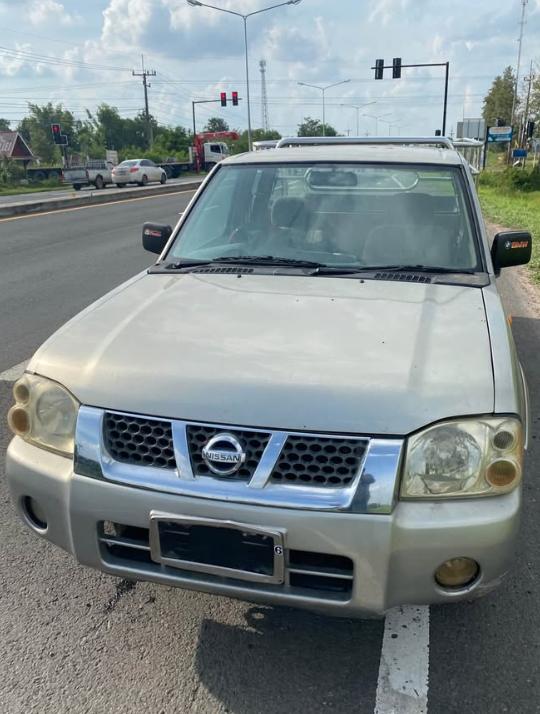 Nissan Frontier สภาพดี 5