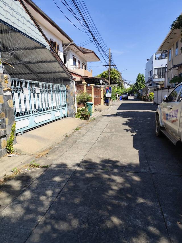 ขายบ้านเดี่ยวเก่า ชั้นเดียว 3 นอน 2 น้ำ ทำเลดี ใกล้สวนหลวง ร9 3