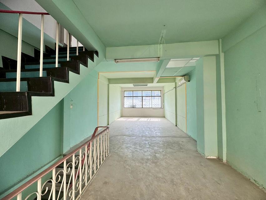 ขายอาคารพาณิชย์ รามคำแหง 12 ทำเลดี ใกล้สถานีรถไฟฟ้าสายสีส้ม (N.1919) 9