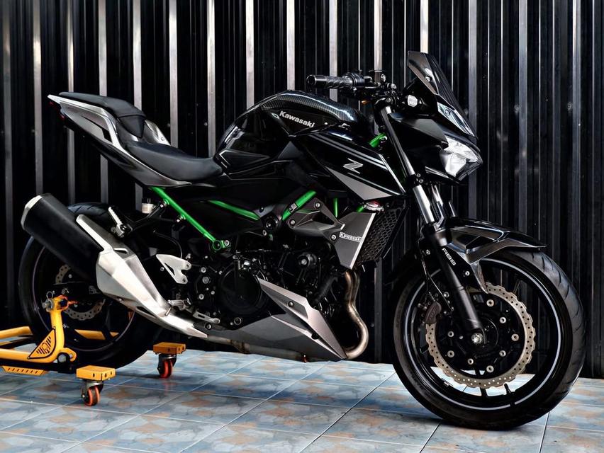 Kawasaki Z400 SE ปี 2022 จัดทรงแล้ว