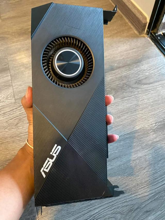 Asus RTX 2060 Super  4