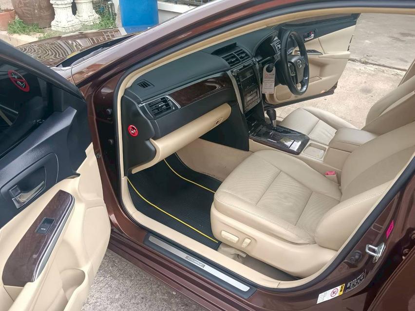Toyota #Camry 2.0G D4S 2016 MNC เครื่อง D4S เกียร์ ออโต้ มือเดียวป้ายแดง เข้าศูนย์ทุกระยะ สีน้ำตาลรถจริงสวยกว่าในรูป✌(ไมล์166,432โล) 💸เสนอราคาเพีย รูปที่ 10