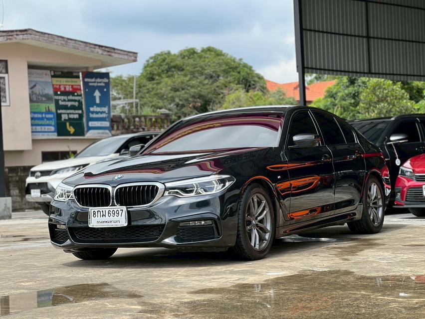 BMW SERIES 5 520d M SPORT ปี 2018