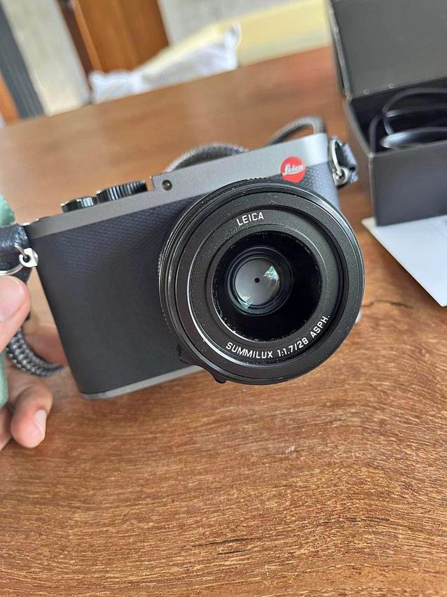 Leica Q Titanium มือสอง 6