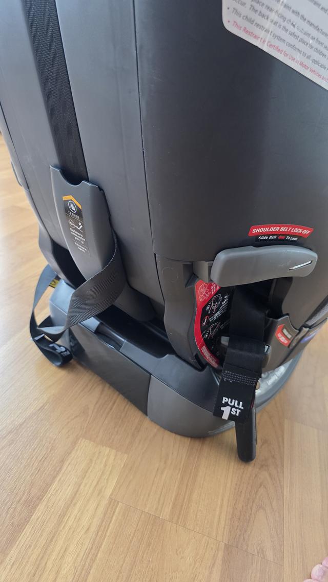 ขาย Carseat ยี่ห้อ Chicco สภาพดีมาก รูปที่ 7