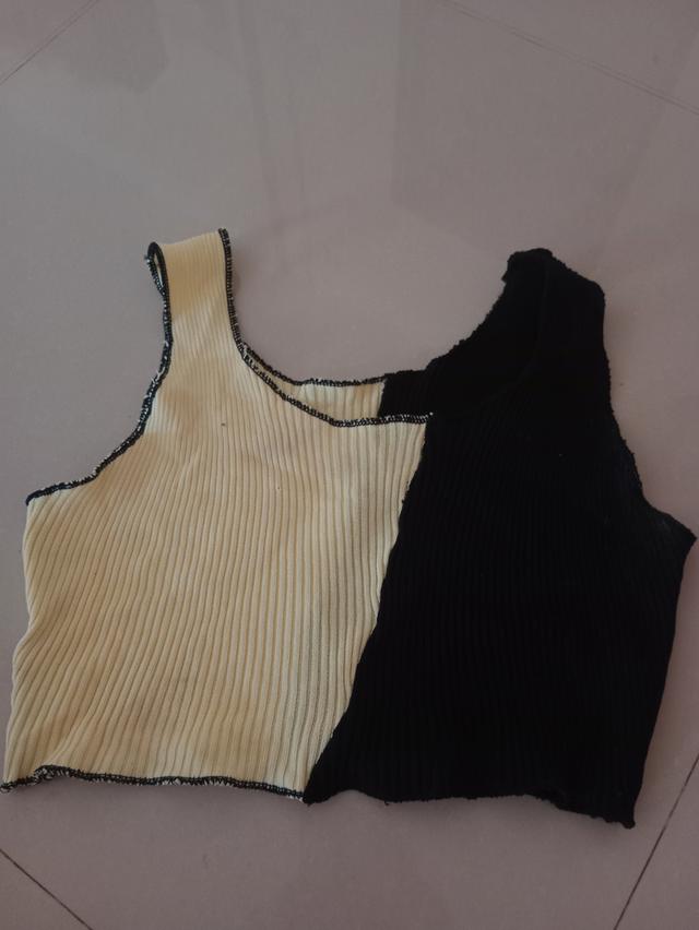เสื้อผ้า