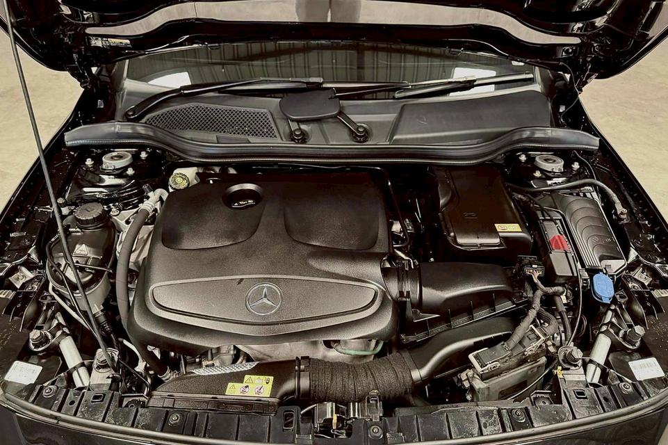 Mercedes-Benz GLA200 (W156) ปี 2017 14