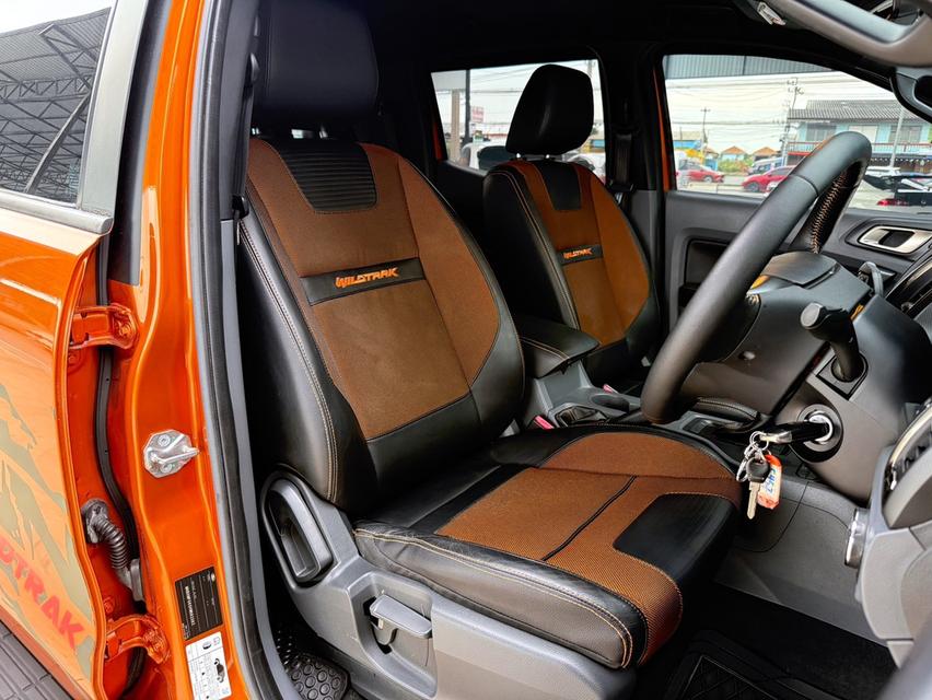 FORD RANGER 2.2 WildTrak Hi-Rider DoubleCab ปี2017รถบ้านแท้  ออพชั่นเต็มคัน ไมล์น้อย 13