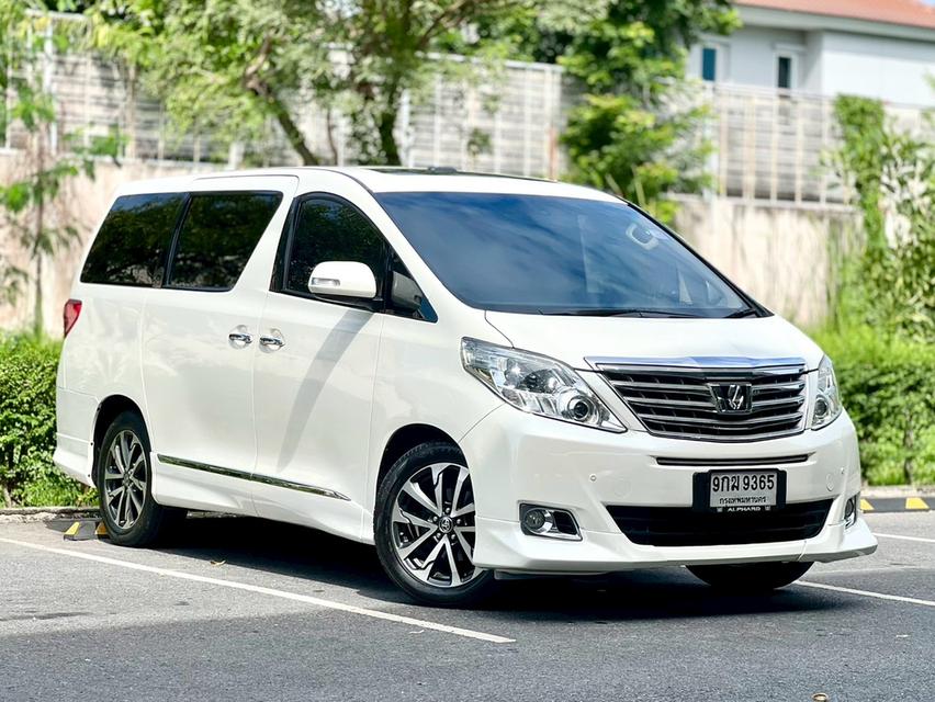 Toyota vellfire 2.4 เบนซินรถสวยตรง ใช้น้อย