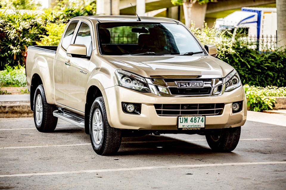 Isuzu D-Max Hi-Lander Cab 2.5 VGS Z ท๊อปปี 2012 เกียร์ธรรมดา สีทอง