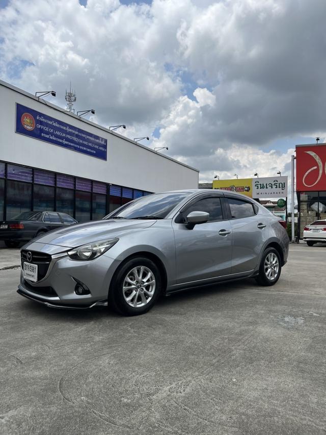 MAZDA 2 2016 SKYACTIVE ตัว TOP เจ้าของขายเอง รถมือเดียว