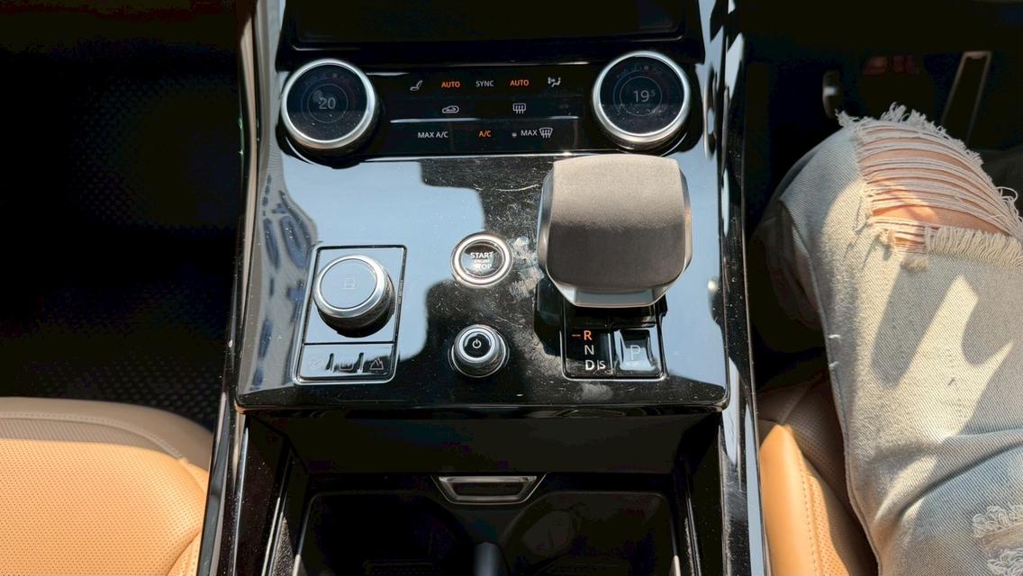 รหัสรถ KPV2899 2023 Land Rover RANGE ROVER 3.0 Sport Dynamic 4WD SUV PHEV รูปที่ 13