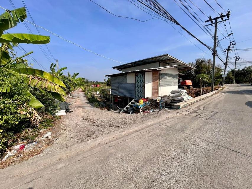 ขายที่ดินพร้อมสิ่งปลูกสร้าง ทำเลทอง 2-2-5.5 ตร.ว. ติดถนนกาญจนาภิเษก อ.บางใหญ่ จ.นนทบุรี หลังโรงถ่ายกันตนา บางใหญ่ 2